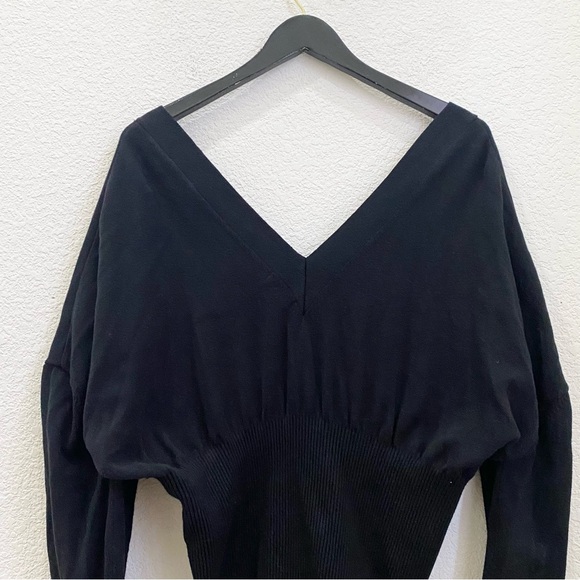 GOOD AMERICAN Waisted Cardigan Sweater V-Neck in Black Size 3/4 - Picture 6 of 11